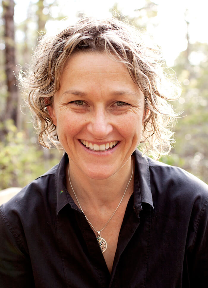 Inga Simpson Writing Beautiful Sentences